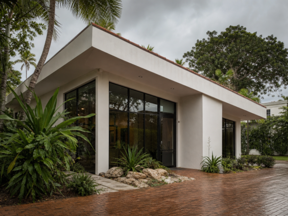 A title office where a sale is completed in South Miami, Florida — Estate Agent in South Miami